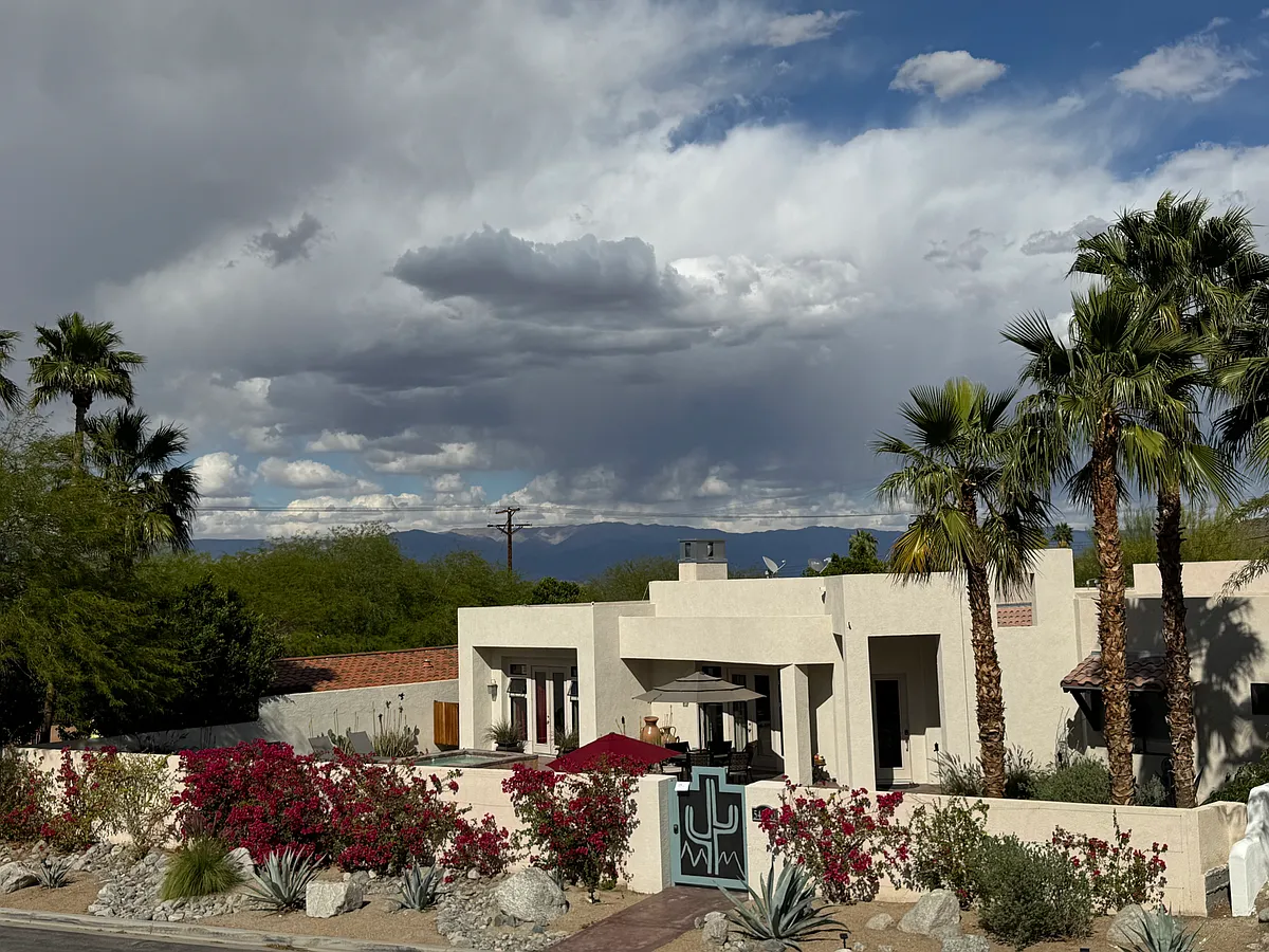 Building Photo - 54050 Avenida Montezuma