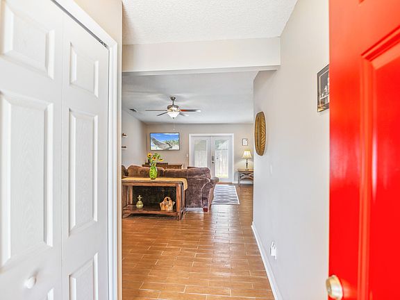 2nd image of 8054 Toulon Ct