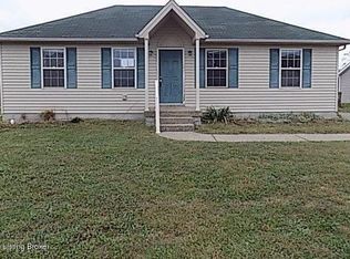 421 Lakes Of Dogwood Blvd, Shepherdsville, KY 40165