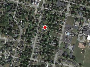317 S 4th St, Bardstown, KY 40004