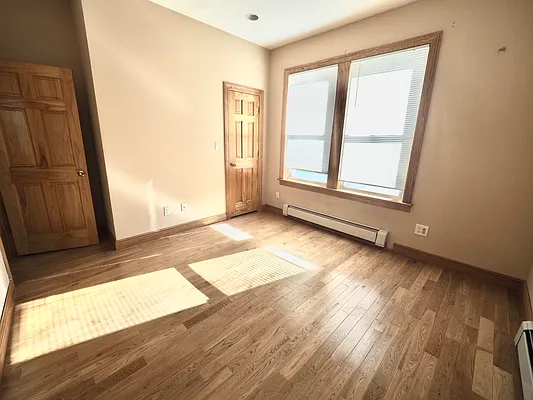 Rented by Compass | media 9