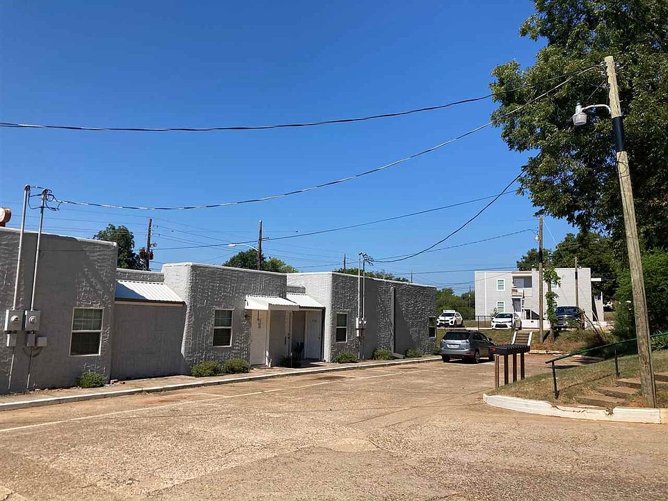 700 W Upshur Ave Gladewater TX Zillow