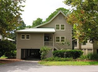 9 Beachside Dr, Hilton Head Island, SC 29928