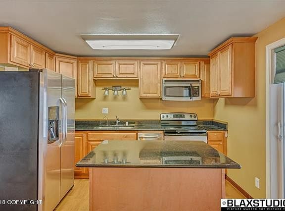 2nd image of 3113 Totem Dr