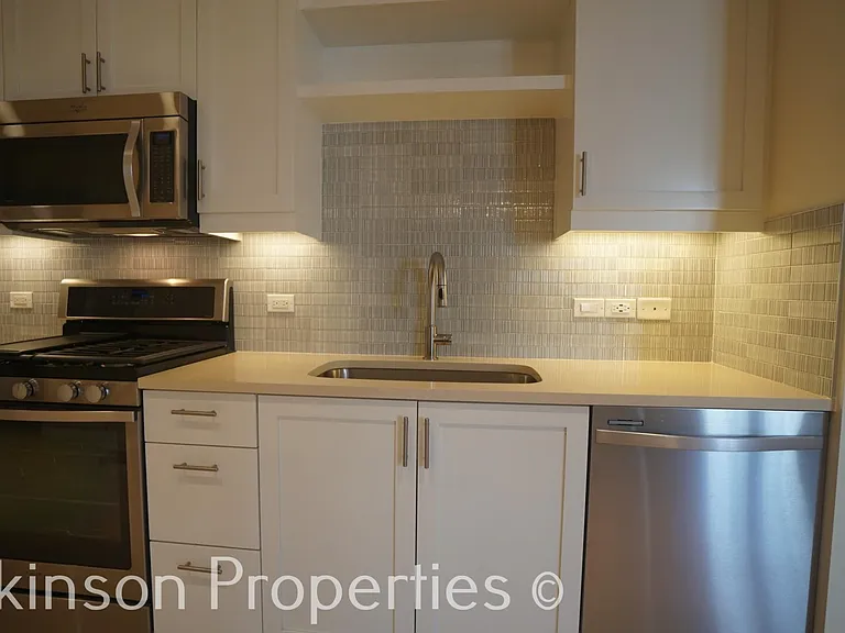 3301 Arapahoe Ave #325 — Photo 5