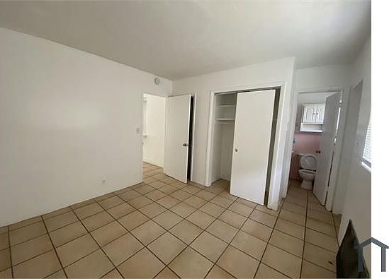 1st image of 1019 NW 5th Ave APT 5