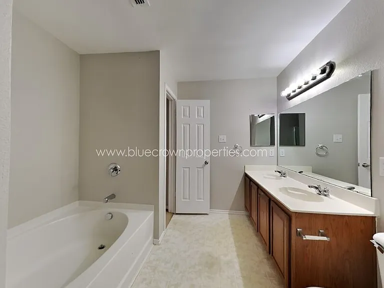13072 Cowper Dr — Photo 10