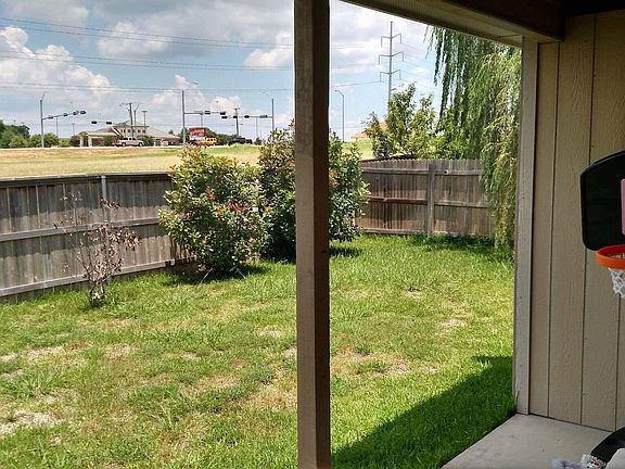 5th image of 6713 Serena Ln