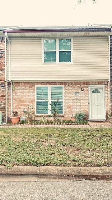 1st image of 1831 Sherwood Forest St APT 28