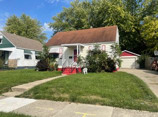 414 Willow Dr, Springfield, OH 45505