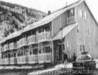 1st image of 26 Solamere Dr #26