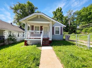 3017 E 51st St, Kansas City, MO 64130