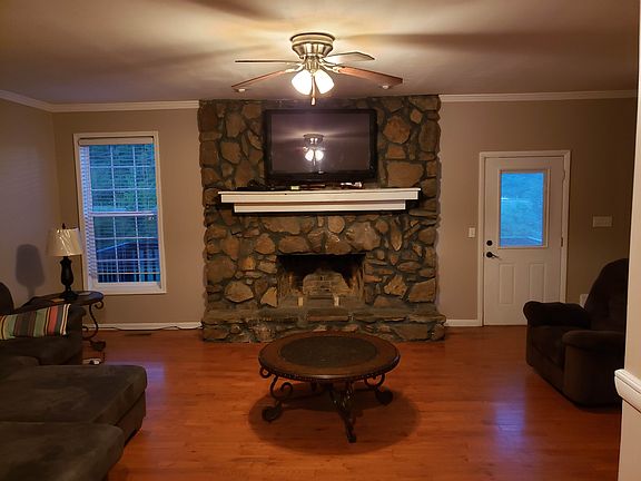 2nd image of 172 County Road 219