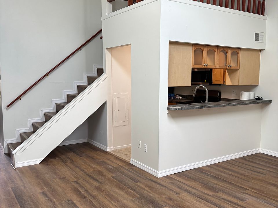 1st image of 3616 Pine Cone Cir