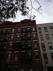 438 West 52nd Street in Hell&#39;s Kitchen