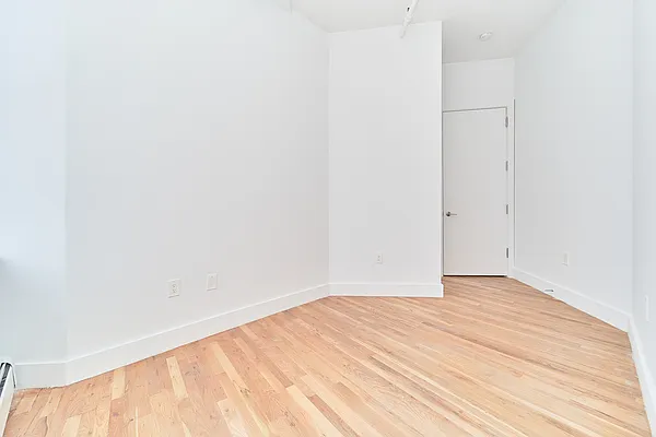 Rented by Living New York | media 33