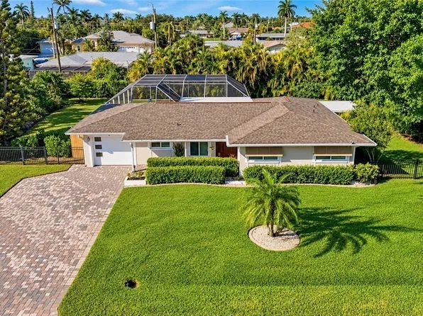 5224 Pocatella Ct, Cape Coral, FL 33904