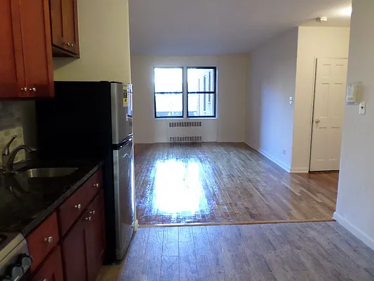 Rented by Highline Residential | media 1