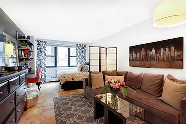 Rented by Level Group