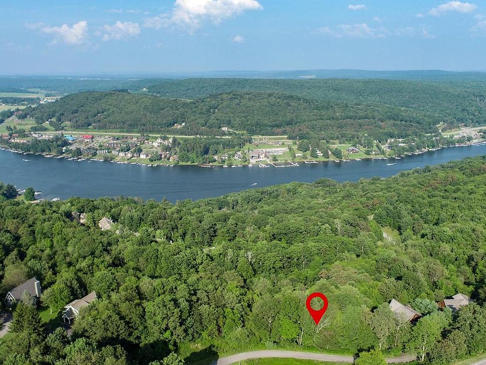 1st image of 5 Highline Dr