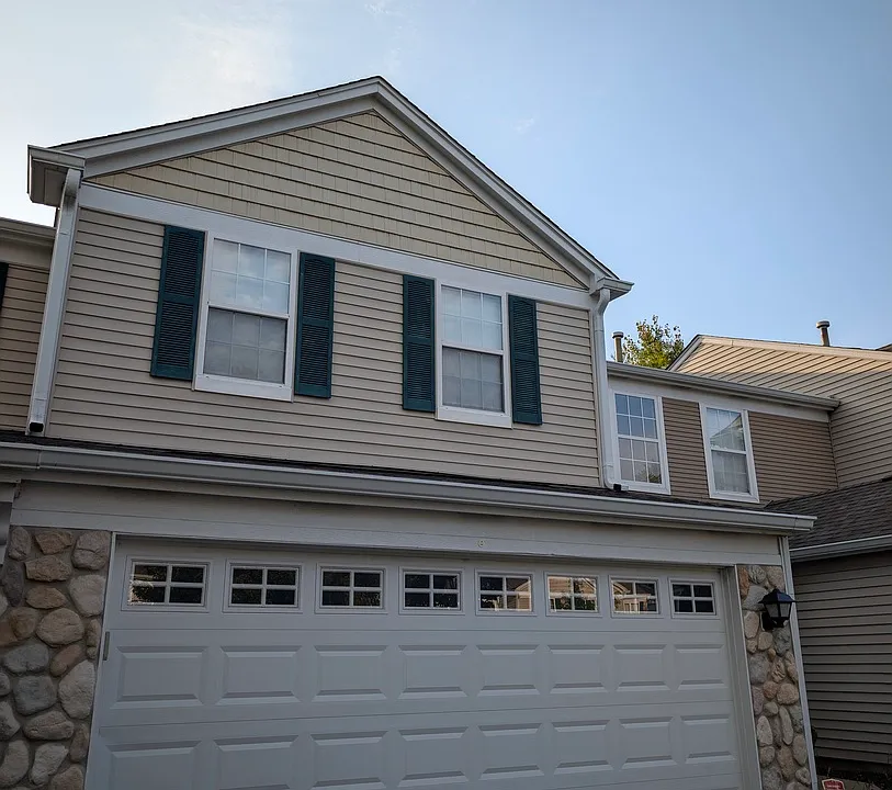 2551 Oak Tree Ln #2551
