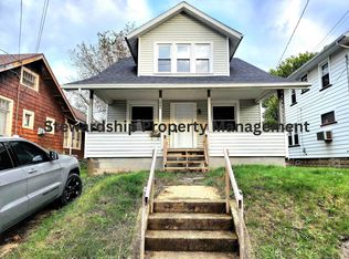 864 10th St NE, Massillon, OH 44646