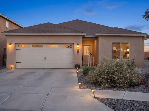 940 Firewheel Loop, Los Lunas, NM 87031