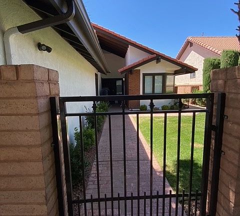 2nd image of 545 S Valley View Dr Unit 7