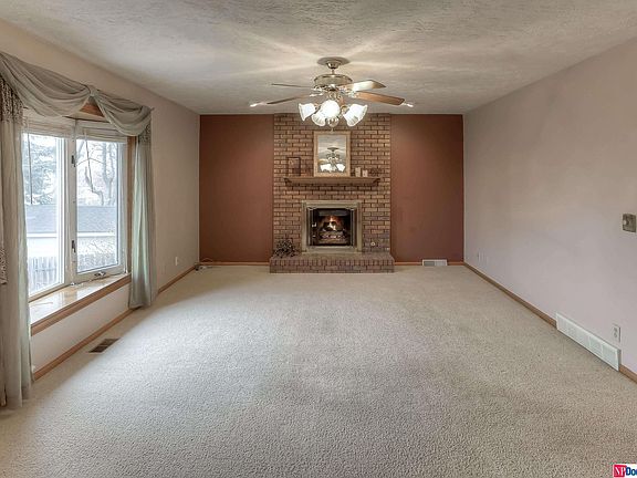 5th image of 5330 S 107th Ave