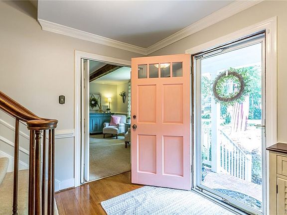 2nd image of 261 Avebury Dr