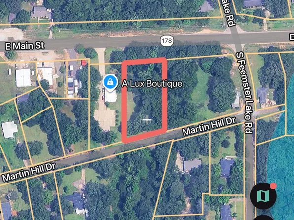 1905 Martin Hill Dr, Tupelo, MS 38804