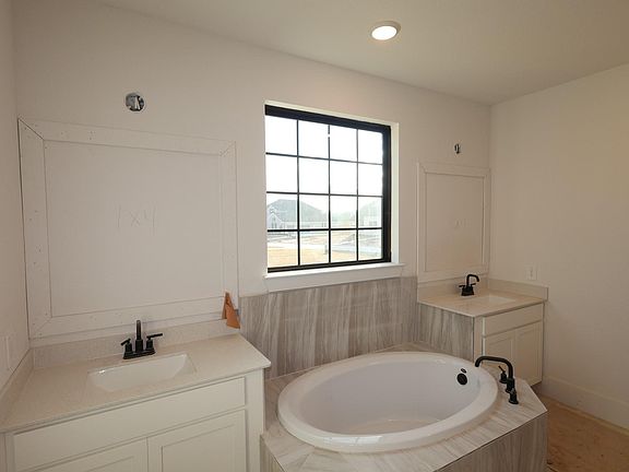 5th image of 16597 Gaines Glen Ln