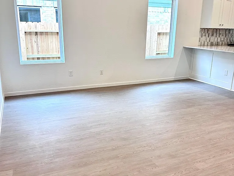 13802 Windward Mist Dr — Photo 15