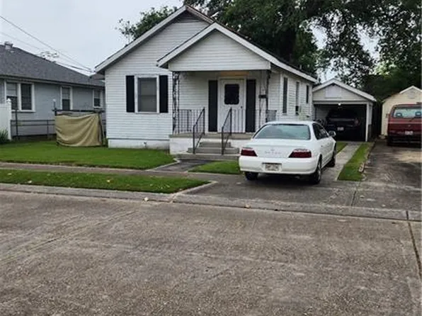 124 Claiborne Ct, New Orleans, LA 70121