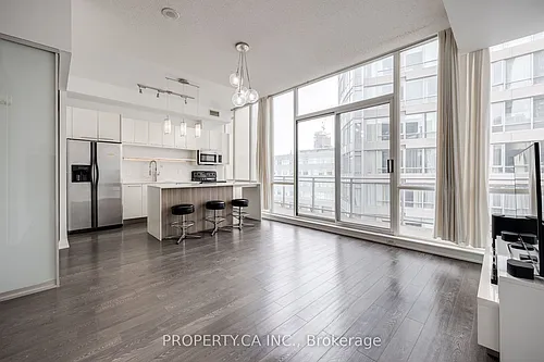 220 Victoria St #Penthouse 2104 Photo 1