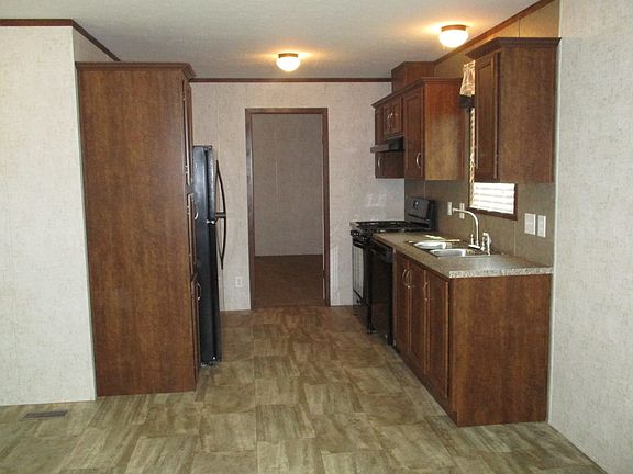 2nd image of 9910 Geraldine St #199