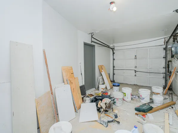 22 Oakville Street image 15 of 16