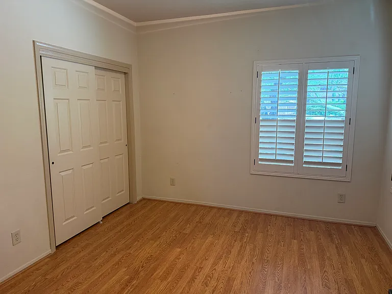 1341 E Rams Hill Dr — Photo 28