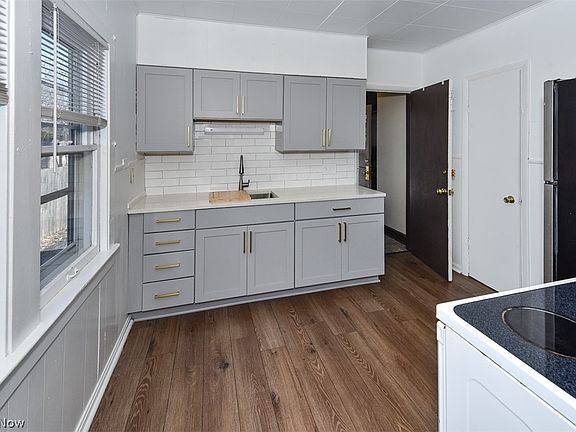 5th image of 1347 Marlowe Ave