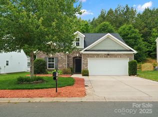 1660 Beleek Ridge Ln, Lake Wylie, SC 29710