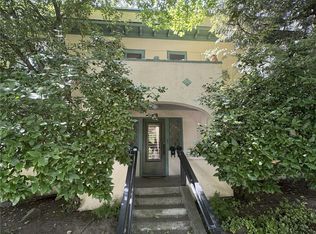 633 33rd Ave E, Seattle, WA 98112