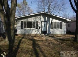 184 W Beverly Ave, Pontiac, MI