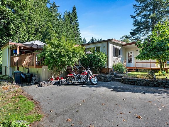 3rd image of 5838 Blythwood Rd #13