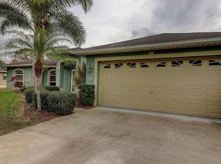 634 SE Strait Ave, Pt Saint Lucie, FL 34953