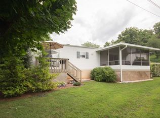 43 Old Well Rd, Franklin, NC 28734