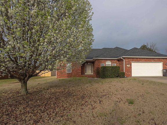 2nd image of 107 Salmon Ln