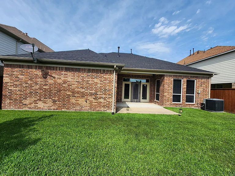 14319 Hancock Elm St — Photo 26