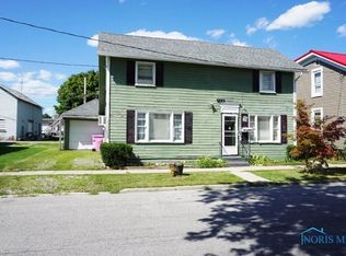 728 Adams St, Findlay, OH 45840