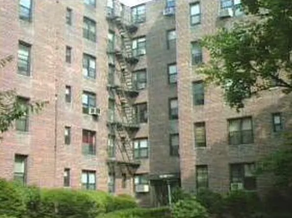 2251 Plumb 1st Street image 1 of 8