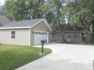 1530 46th St, Des Moines, IA 50311